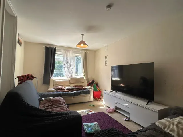 Photo 2 — Thompson Street, New Bradwell, Milton Keynes, Buckinghamshire, MK13 0EF