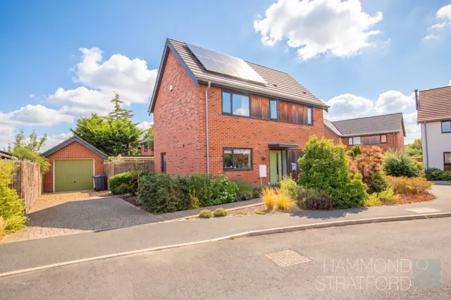 Limes Close, Little Melton, photo 1