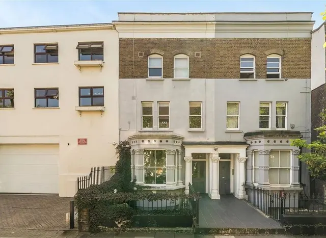 Vauxhall Grove, South Lambeth, SW8, photo 1