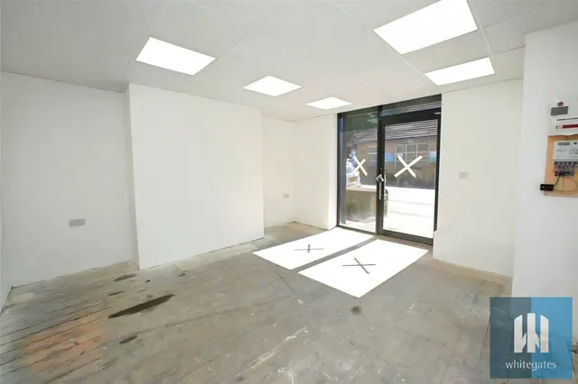 Manchester Road, Linthwaite, HD7, photo 2