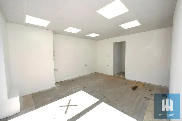 Manchester Road, Linthwaite, HD7, photo 3