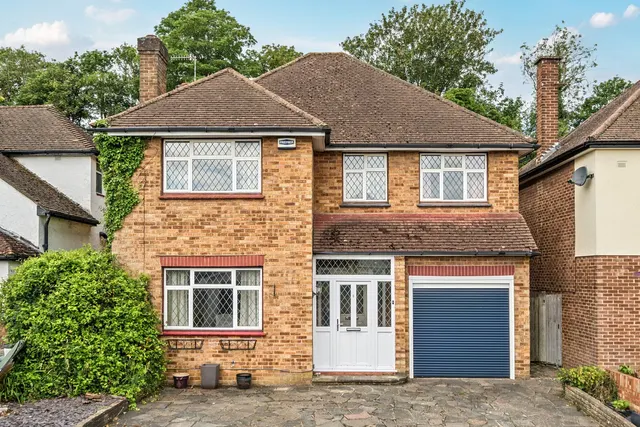 St. Aubyns Gardens, BR6, photo 1