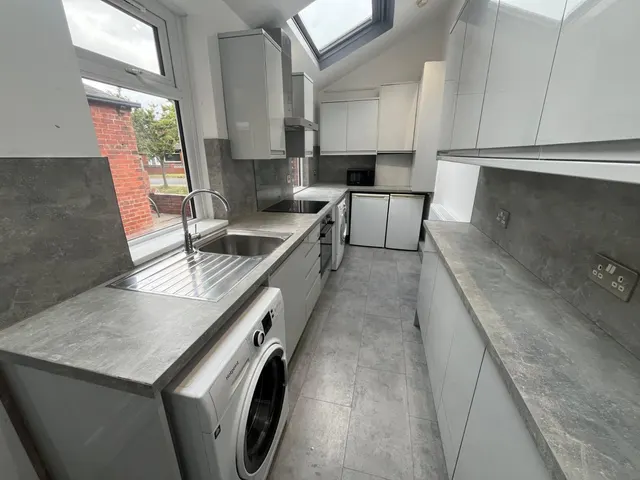 Grimthorpe Street, Headingley, LS6, photo 1