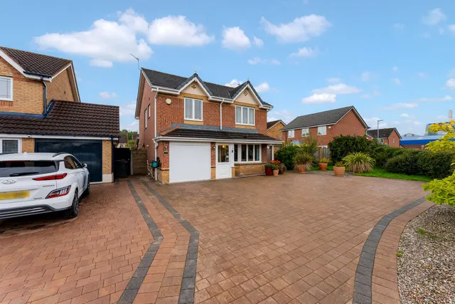 Greenwich Avenue, Widnes, WA8, photo 1