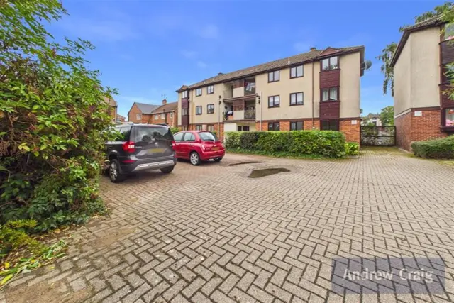 Culzean House, Farringdon Sunderland, SR3, photo 1
