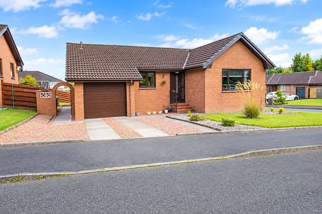 Rowan Crescent, Falkirk, FK1, photo 1