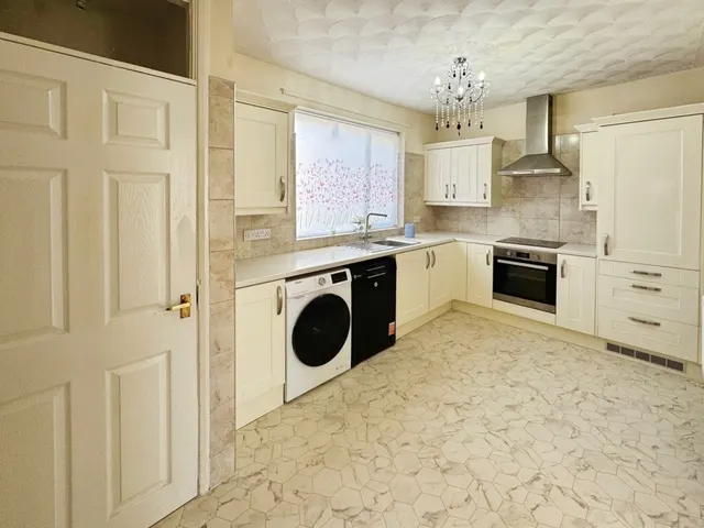 Albert Royds Street, Rochdale, OL16, photo 3