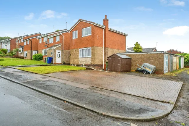 Green Lane, RUGELEY, photo 1