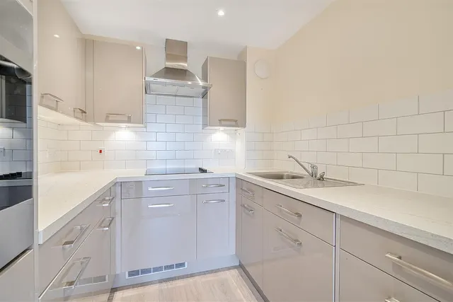Quinton Lane, Birmingham, B32, photo 3