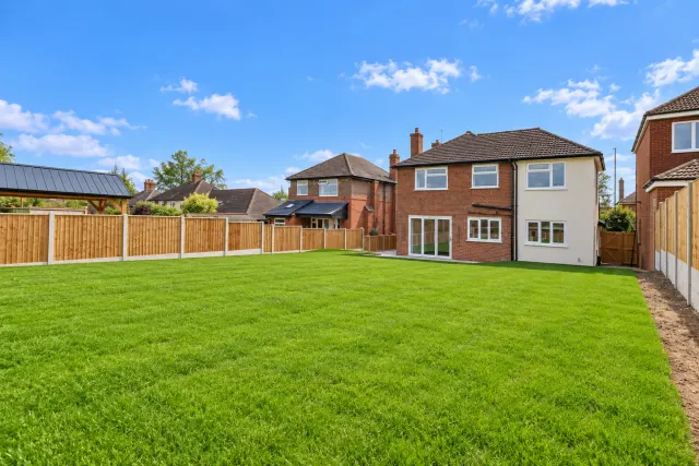 Wereton Road, Audley, photo 2