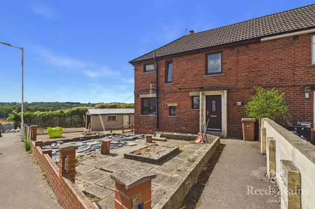 Winthorpe Avenue, Thorpe, West Yorkshire, WF3, photo 1