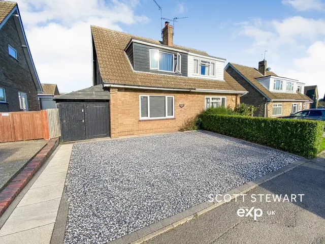 Springfield Road, Yaxley, PE7, photo 1