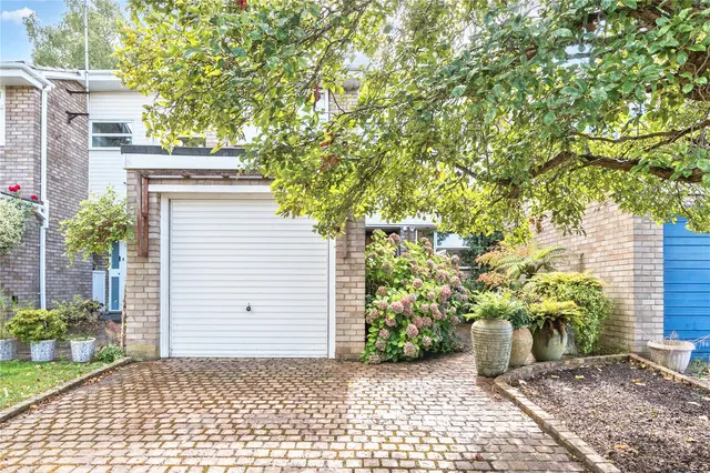 Hardwick Green, Ealing, W13, photo 2