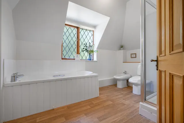 Cadmore End, High Wycombe, HP14, photo 3