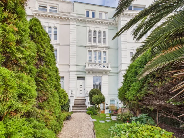 Manilla Crescent, Weston-Super-Mare, BS23, photo 2