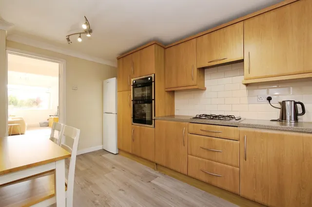 Oak Street, Porth, CF39, photo 2