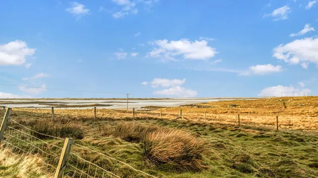 Photo 2 — Park Cottage, Claddach Illeray, Isle of North Uist, Eilean Siar, HS6 5ES