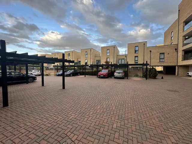 Hobson Avenue, Trumpington, CB2, photo 2