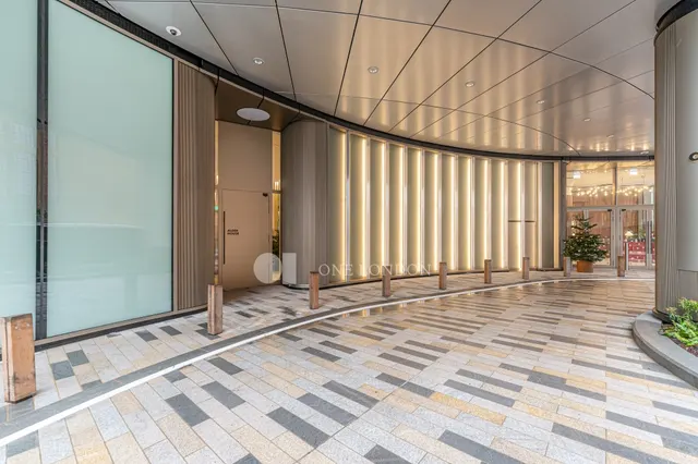 Electric Boulevard, London, SW11, photo 2