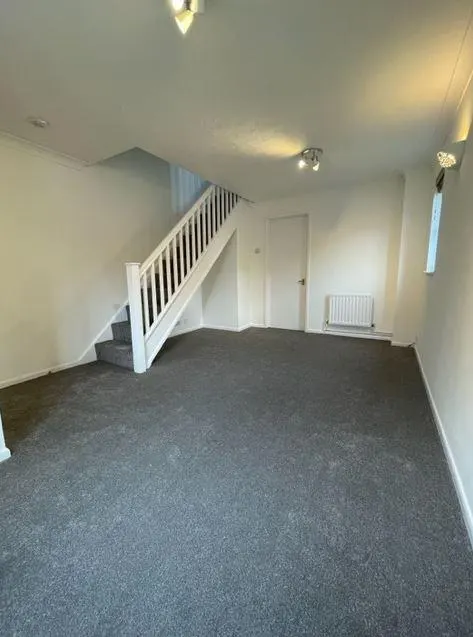 Gooch Close, Twyford, RG10, photo 2