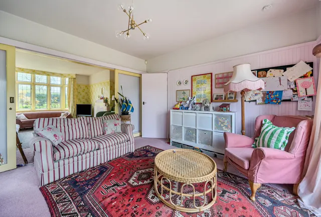 Photo 2 — Whybourne Crest, Tunbridge Wells, TN2 5BS