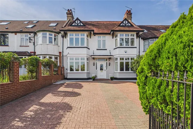 Upper Tulse Hill, London, SW2, photo 1