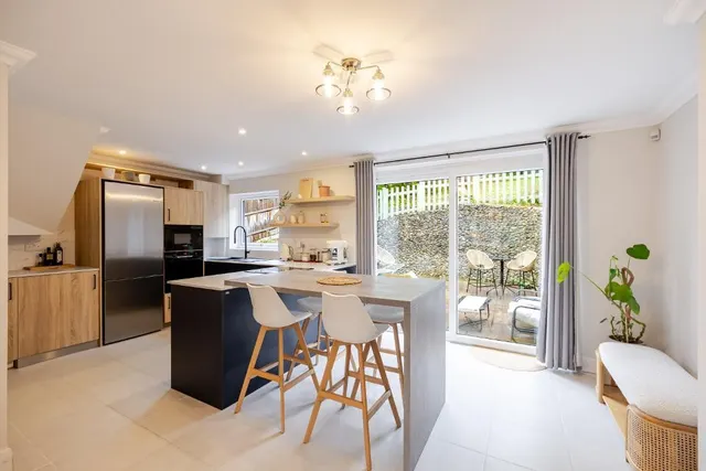Hillbury Road, Warlingham, photo 3