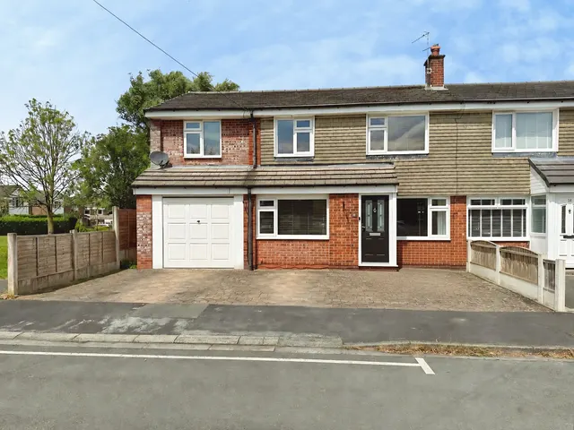 Sawley Drive, Cheadle, photo 1