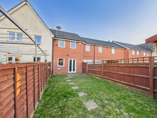 Sterling Way, Upper Cambourne, CB23, photo 3