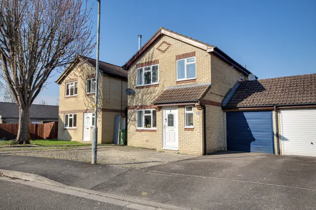 Dudbridge Meadow, Stroud, GL5, photo 1