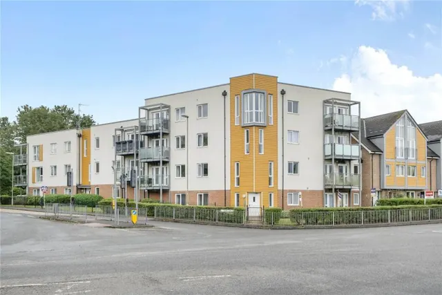John Hunt Drive, Basingstoke, RG24, photo 1