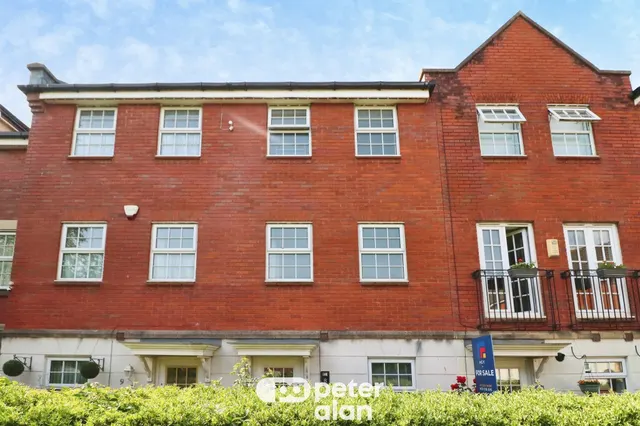 Doe Close, Cardiff, CF23, photo 1