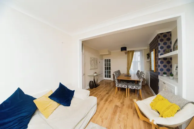 Beltring Road, Eastbourne, BN22, photo 3