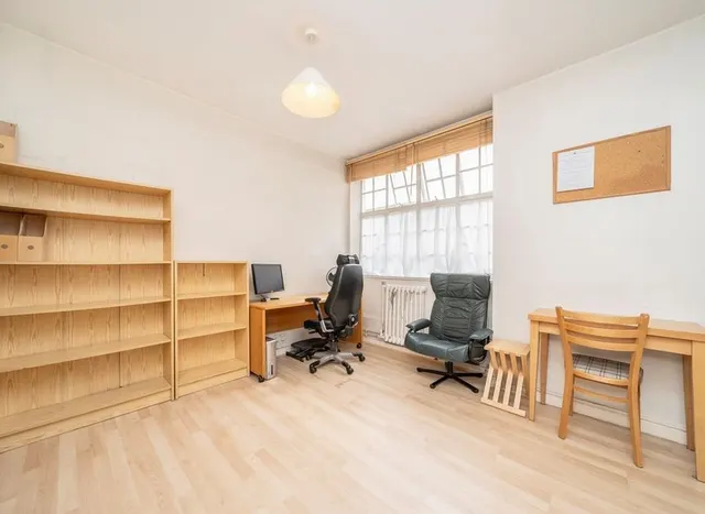 Photo 3 — Woburn Place, Bloomsbury, WC1H