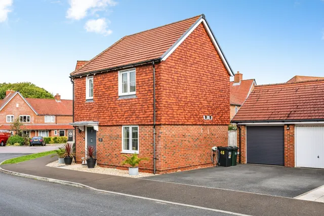 Kensington Way, Polegate, BN26, photo 2