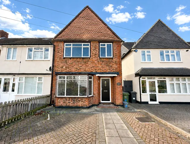 Conisborough Crescent, London, SE6, photo 1