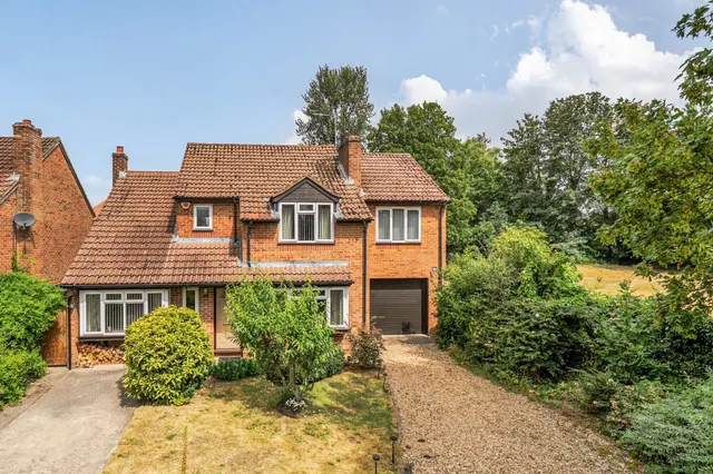 Ailesbury Way, Burbage, SN8, photo 1
