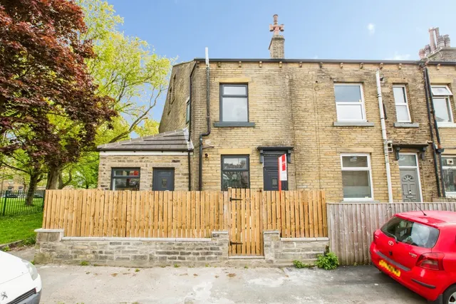 Wadsworth Street, Halifax, West Yorkshire, HX1, photo 1