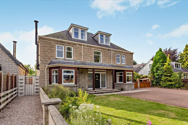 Photo 3 — Heathfield Road, Grantown-on-Spey, Morayshire, PH26 3HX