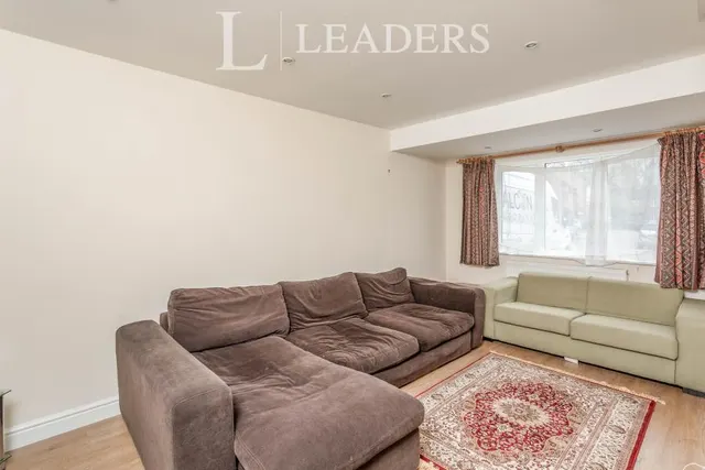 Fishers Field, Buckingham, MK18, photo 3