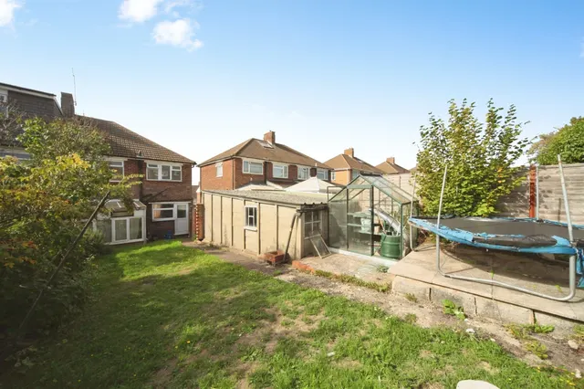 Grampian Way, Luton, LU3, photo 2