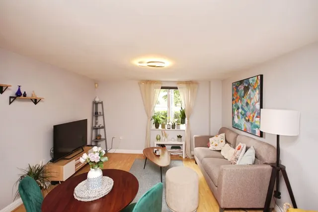 Photo 3 — Springly Court, Grimsbury Road, Kingswood, Bristol, BS15
