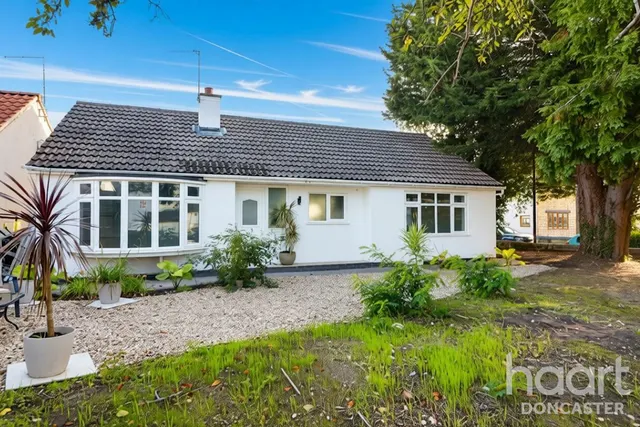 Main Street, Old Cantley, DN3, photo 1