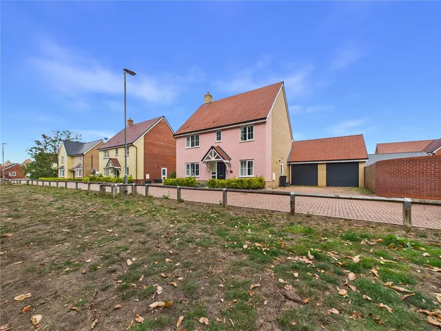 Barfoot Drive, Colchester, CO4, photo 1