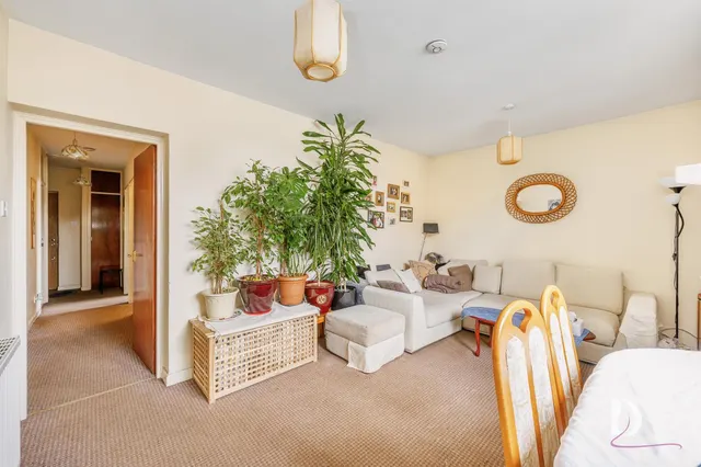 Photo 3 — Mount Park Road, London, W5 2RX