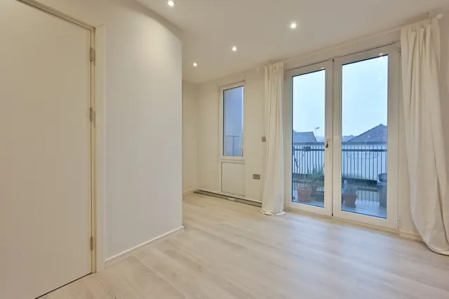 Flat 21, 2 Roxborough Avenue, Harrow, photo 1