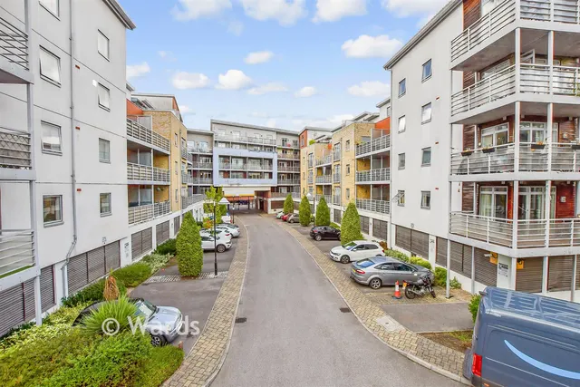 Kingfisher Meadow, Maidstone, ME16, photo 1