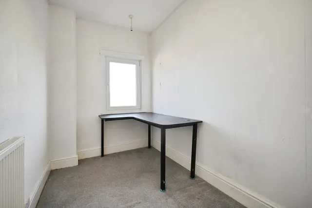 James Street, Coalville, LE67, photo 3