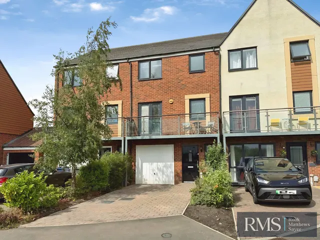 Newcastle Upon Tyne NE13 9BE, NE13, photo 1