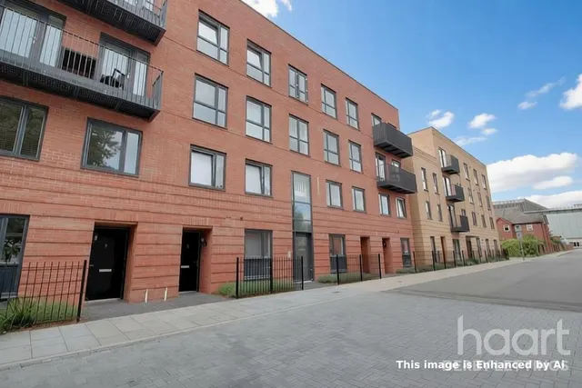 2 bedroom house, Carrington Street, DE1